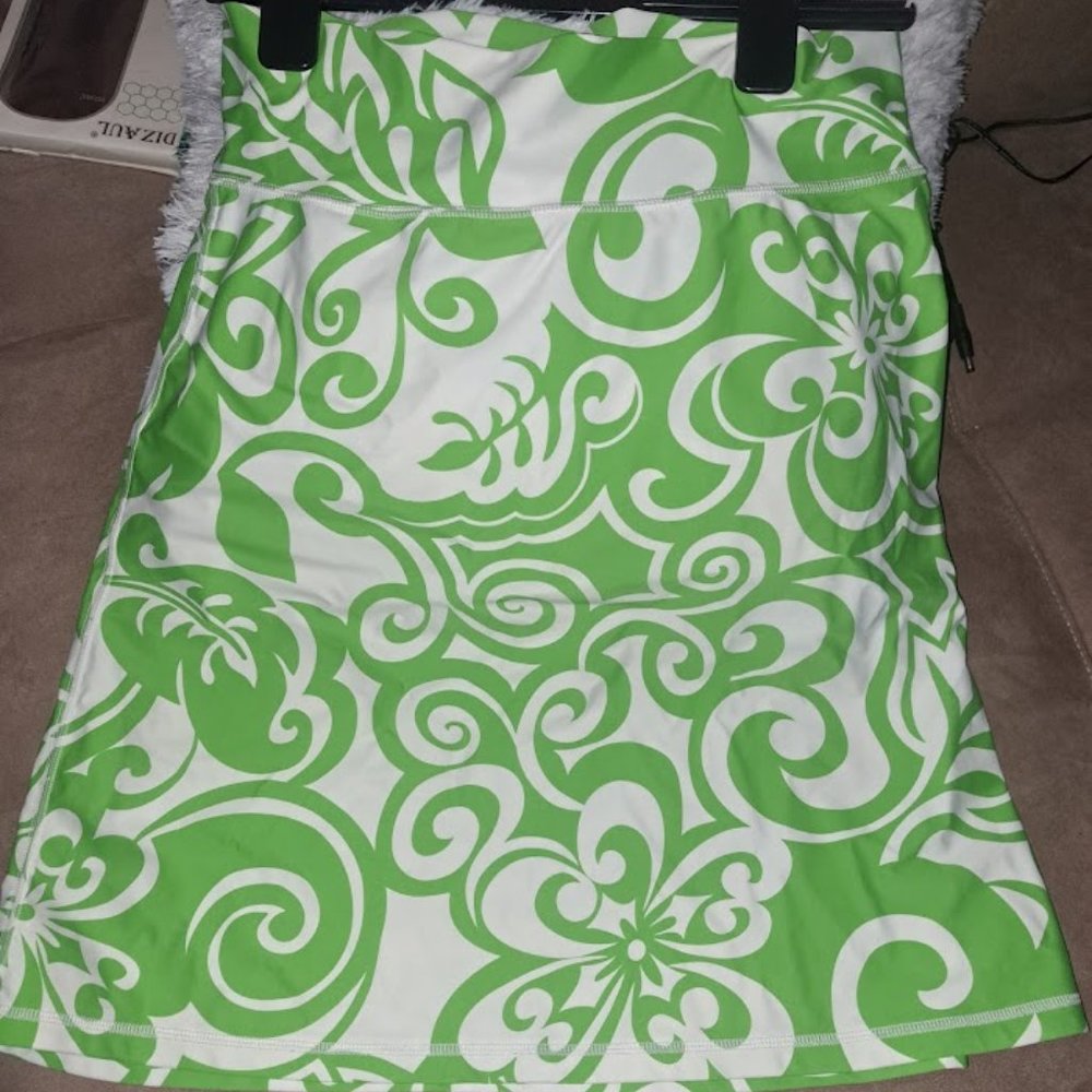 Spunk Wear Green & White Floral Stretch Unlined Midi Skirt - No Size tag